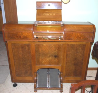 Above: Claviola 88-note push-up player; right: Marshall & Wendell Ampico model A (local collections)
